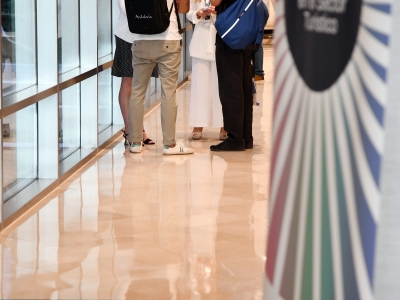 EN ACCIÓN_HALL DEL HOTEL